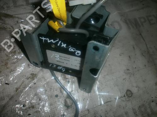 Used ECU airbags ECU airbags RENAULT TWINGO I (C06_) 1.2 (C063, C064) (55 hp) 33528265 33528265