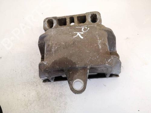 Used Engine mount Engine mount VW GOLF IV (1J1) 1.9 TDI (110 hp) 32593893 32593893