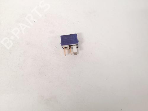 Used Electronic sensor Electronic sensor TOYOTA COROLLA Verso (ZER_, ZZE12_, R1_) 2.2 D-4D (AUR10_, AUR10R) (136 hp) 32893254 32893254