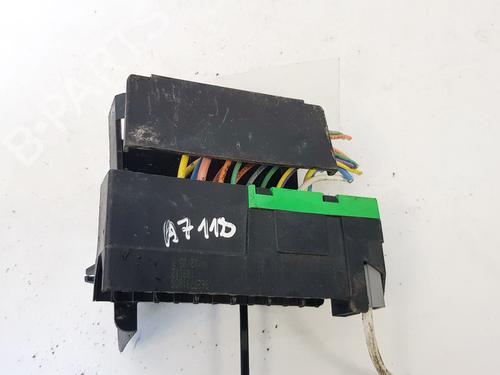 Used Fuse box PEUGEOT 807 (EB_) 2.2 HDi (128 hp) 32878815