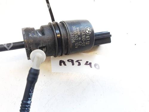 Washer pump BMW X5 (E70) 4.8 i xDrive | BP35231101E24 - Image 2