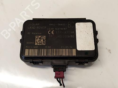 Used Electronic module Electronic module JAGUAR XF I (X250) 2.2 D (190 hp) 33999915 33999915