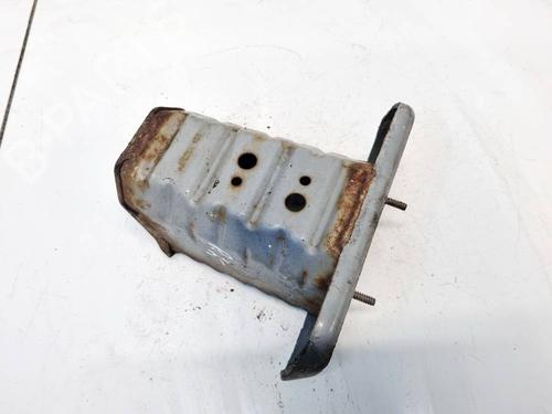 Used Front bumper bracket Front bumper bracket 35072952 35072952