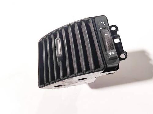 Used Air vent RENAULT LAGUNA II (BG0/1_) 1.9 dCi (BG08, BG0G) (120 hp) 32610183