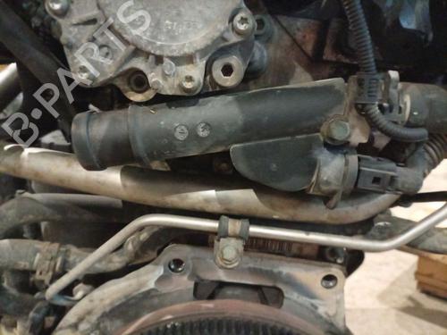 Used Thermostat housing Thermostat housing VW GOLF V (1K1) 2.0 TDI (140 hp) 39701524 39701524