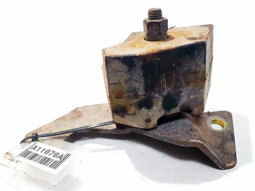 Used Engine mount Engine mount VOLVO S60 I (384) D5 (163 hp) 32537573 32537573