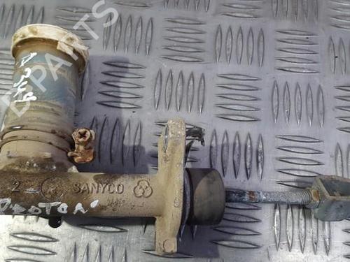 Used Clutch slave cylinder Clutch slave cylinder PROTON WIRA Hatchback (C9_L) 1.5 (86 hp) 35674763 35674763