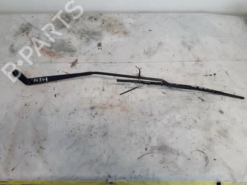 Used Front windshield wiper arm Front windshield wiper arm 33075451 33075451