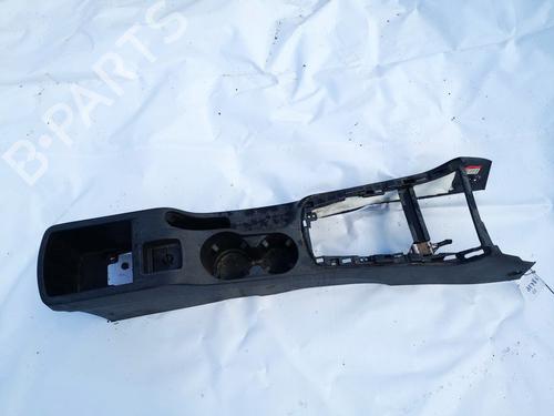 Used Cup/Object holder Cup/Object holder HYUNDAI i30 (FD) 1.6 CRDi (90 hp) 35396735 35396735