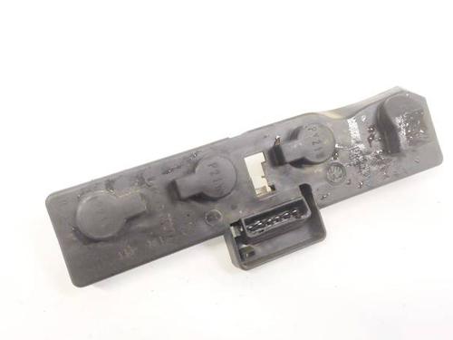 Used Lamp holder Lamp holder SKODA OCTAVIA I (1U2) 1.9 TDI (90 hp) 35198968 35198968