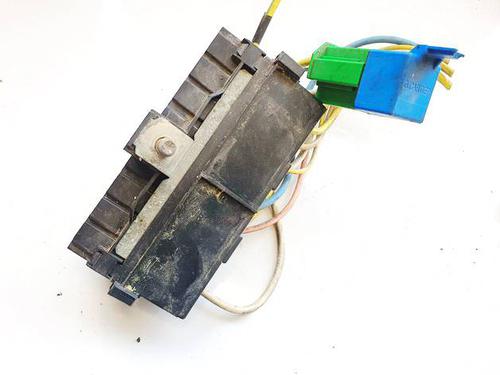 Fuse box CITROËN C8 (EA_, EB_) 2.2 HDi | BP32569042E1