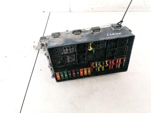 Used Fuse box Fuse box FORD TRANSIT CONNECT (P65_, P70_, P80_) 1.8 TDCi (90 hp) 33095699 33095699