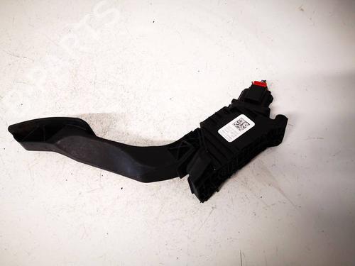 Used Pedal Pedal 37686917 37686917