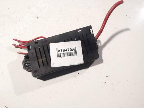Used Fuse box VOLVO S60 I (384) D5 (163 hp) 32574363
