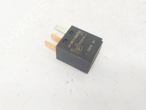 Used Electronic sensor Electronic sensor MITSUBISHI COLT VI (Z3_A, Z2_A) 1.3 (Z21A) (95 hp) 32584861 32584861