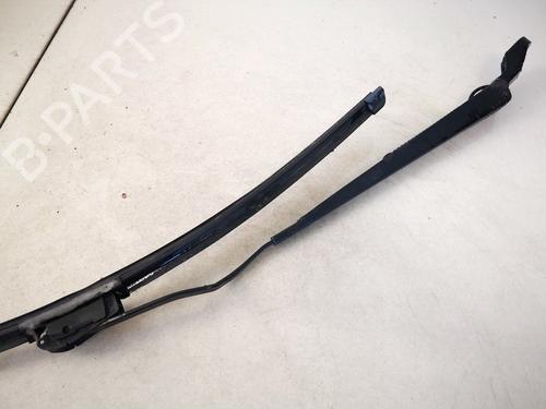 Used Front windshield wiper arm Front windshield wiper arm 32898835 32898835