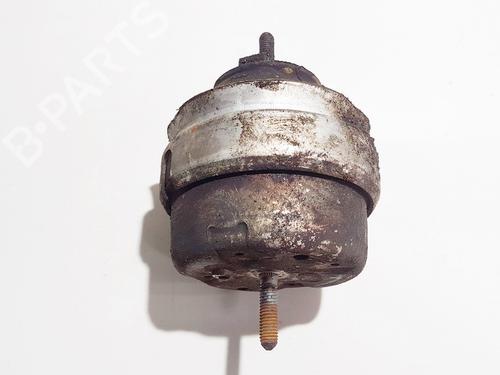 Used Engine mount AUDI A4 B5 (8D2) 1.9 TDI (110 hp) 33067441