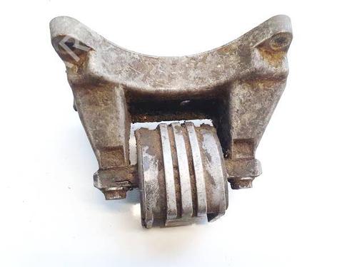 Used Engine mount Engine mount MERCEDES-BENZ C-CLASS (W203) C 200 Kompressor (203.042) (163 hp) 35971439 35971439