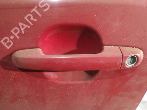 front-left-exterior-door-handle-kia-ceed-hatchback-ed-2006-2007-2008-2009-2010-2011-2012-35352302 main image