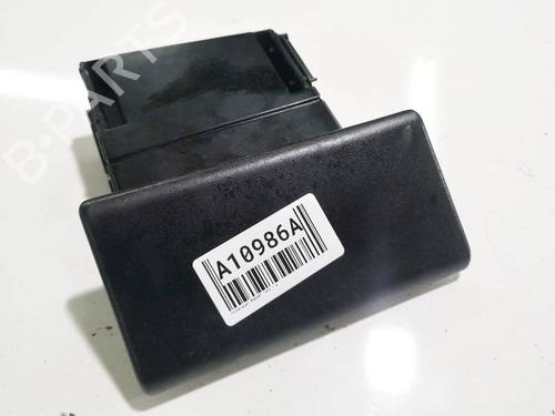 Used Glove box Glove box VW PASSAT B3/B4 Variant (3A5, 35I) 1.9 TDI (90 hp) 34833069 34833069