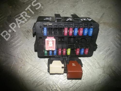 Used Fuse box Fuse box SUZUKI ALTO VI (FF, HA24_) 1.1 (RF410) (63 hp) 33522213 33522213