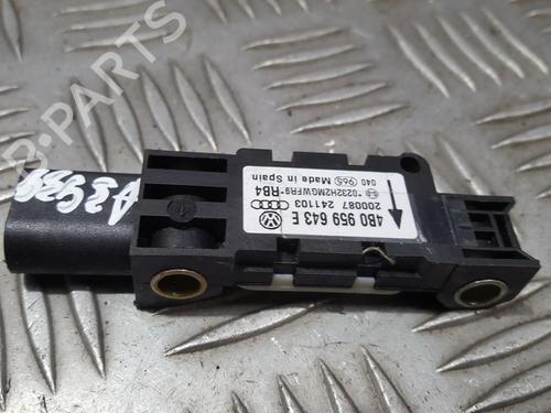 Used Electronic module Electronic module VW TOUAREG (7LA, 7L6, 7L7) 5.0 V10 TDI (313 hp) 33503523 33503523