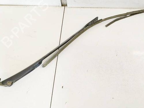 Used Front windshield wiper arm Front windshield wiper arm 36959562 36959562
