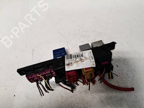 Fuse box SKODA SUPERB I (3U4) 1.9 TDI | BP34203938E1 - Image 4