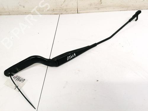 front-windshield-wiper-arm-ford-focus-c-max-dm2-2003-2004-2005-2006-2007-32894675 main image