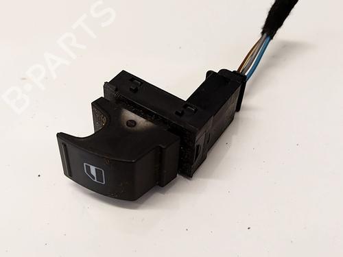 Used Switch Switch VW GOLF PLUS V (5M1, 521) 1.9 TDI (105 hp) 33862165 33862165