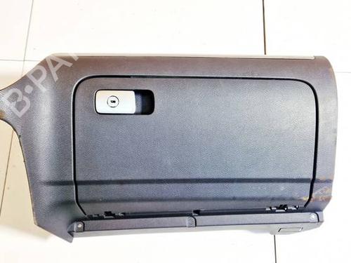 Used Glove box Glove box VW GOLF V (1K1) 1.9 TDI (105 hp) 35016902 35016902