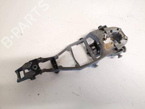 front-left-exterior-door-handle-skoda-roomster-5j7-2006-2007-2008-2009-2010-2011-2012-2013-2014-2015-35046573 main image