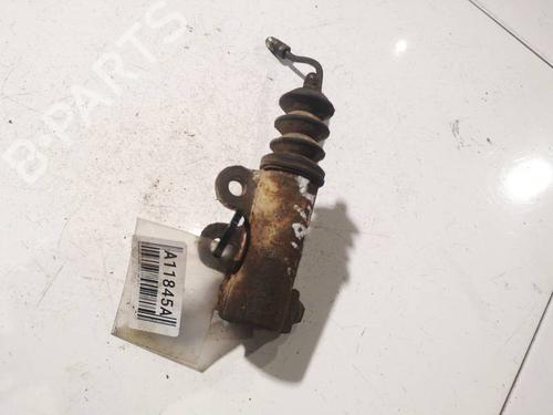 Used Clutch slave cylinder Clutch slave cylinder 39574073 39574073