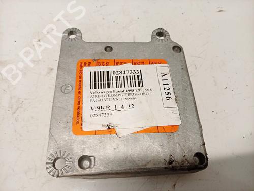 ecu-airbags-vw-passat-b5-variant-3b5-1997-1998-1999-2000-2001-33895607 main image