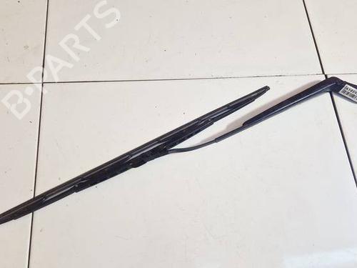 front-windshield-wiper-arm-toyota-yaris-_p9_-2005-2006-2007-2008-2009-2010-2011-2012-2013-2014-32564434 main image
