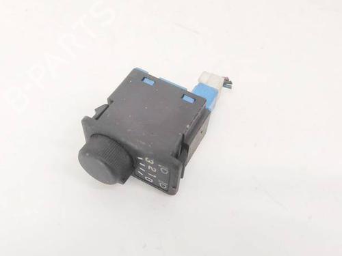 Used Switch Switch NISSAN PRIMERA Hatchback (P12) 1.9 dCi (120 hp) 35336989 35336989