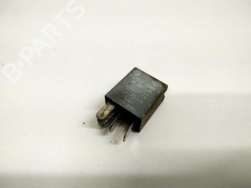 Used Electronic sensor Electronic sensor RENAULT ESPACE III (JE0_) 2.2 dCi (JE0K) (130 hp) 32890484 32890484