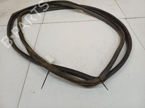 Used Rubber door seal Rubber door seal TOYOTA PREVIA II (_R3_) 2.0 D-4D (CLR30_, CLR30R) (116 hp) 39702070 39702070