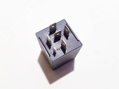 Electronic sensor AUDI 80 B4 Saloon (8C2) 2.0 | BP33520492M84 - Image 2