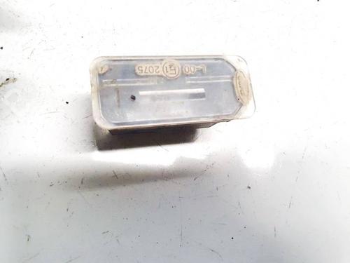 licence-plate-light-ford-s-max-wa6-2006-2007-2008-2009-2010-2011-2012-2013-2014-35235084 main image
