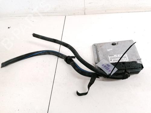 Used Engine control unit (ECU) Engine control unit (ECU) OPEL ZAFIRA A MPV (T98) 2.0 DI 16V (F75) (82 hp) 33090398 33090398