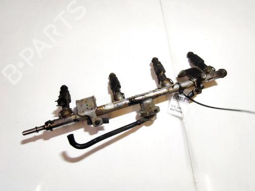 Used Injection rail Injection rail 35589310 35589310