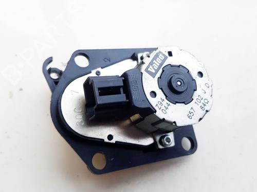 Used Electronic module Electronic module OPEL VECTRA B Estate (J96) 2.2 DTI 16V (F35) (125 hp) 33100223 33100223