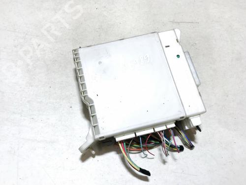 Used Fuse box Fuse box LEXUS IS II (_E2_) 220d (ALE20) (177 hp) 33062725 33062725
