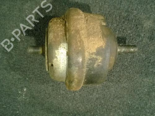 Used Engine mount Engine mount PEUGEOT 306 Hatchback (7A, 7C, N3, N5) 1.9 D (92 hp) 33482941 33482941