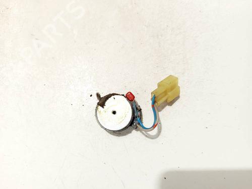 speaker-subaru-tribeca-b9-2005-32549406 main image