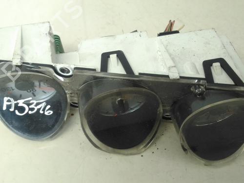 Used Instrument cluster Instrument cluster 35864460 35864460
