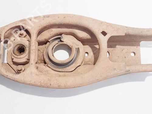 Used Right rear suspension arm Right rear suspension arm BMW 1 (E81) 120 d (163 hp) 35606139 35606139