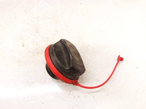 Used Fuel cap Fuel cap 38316060 38316060