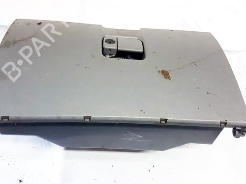 Used Glove box Glove box VW VENTO (1H2) 2.8 VR6 (174 hp) 35643111 35643111